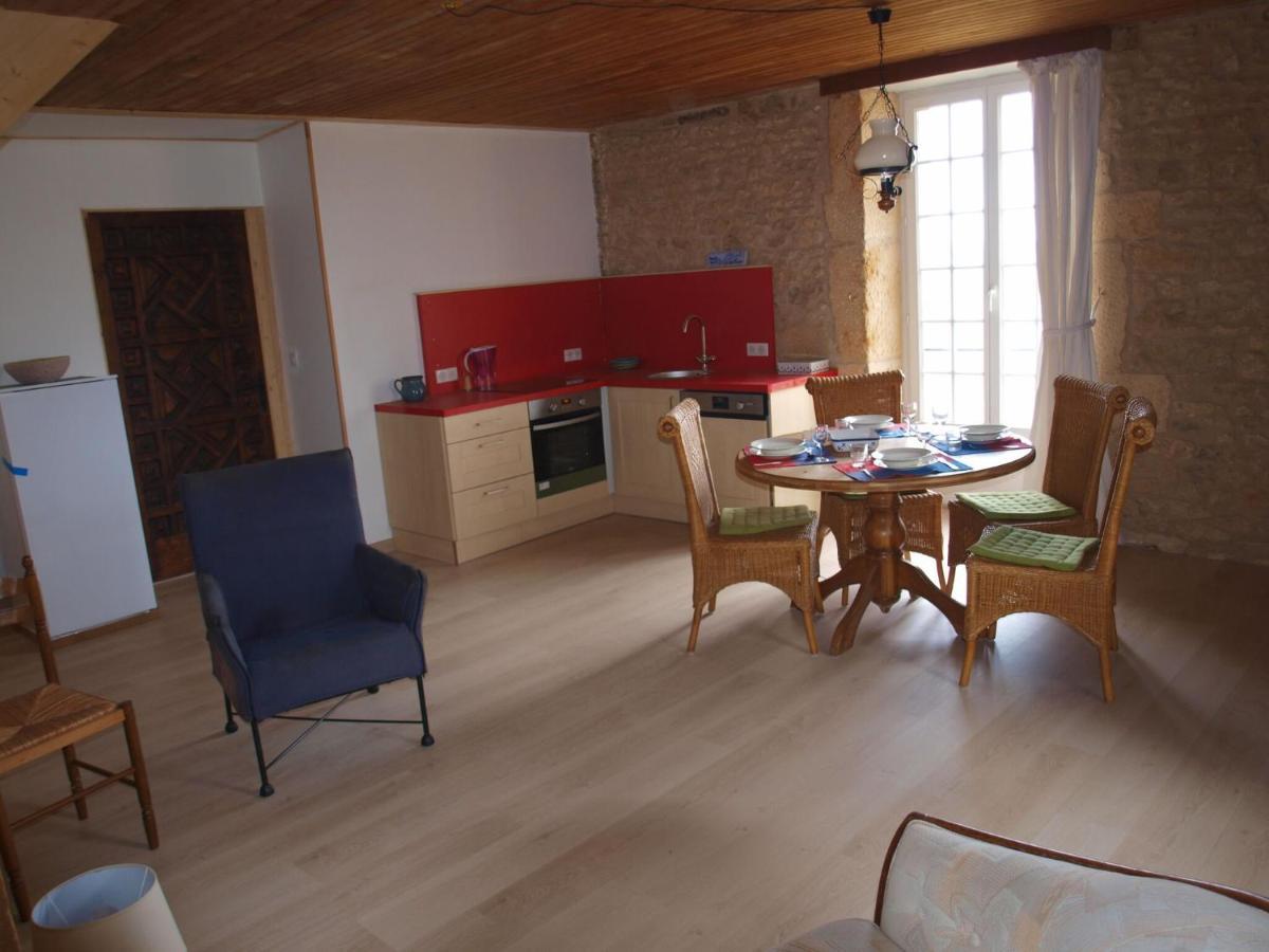 Cozy Cottage In Aquitaine With Private Swimming Pool Peyzac-le-Moustier Ngoại thất bức ảnh